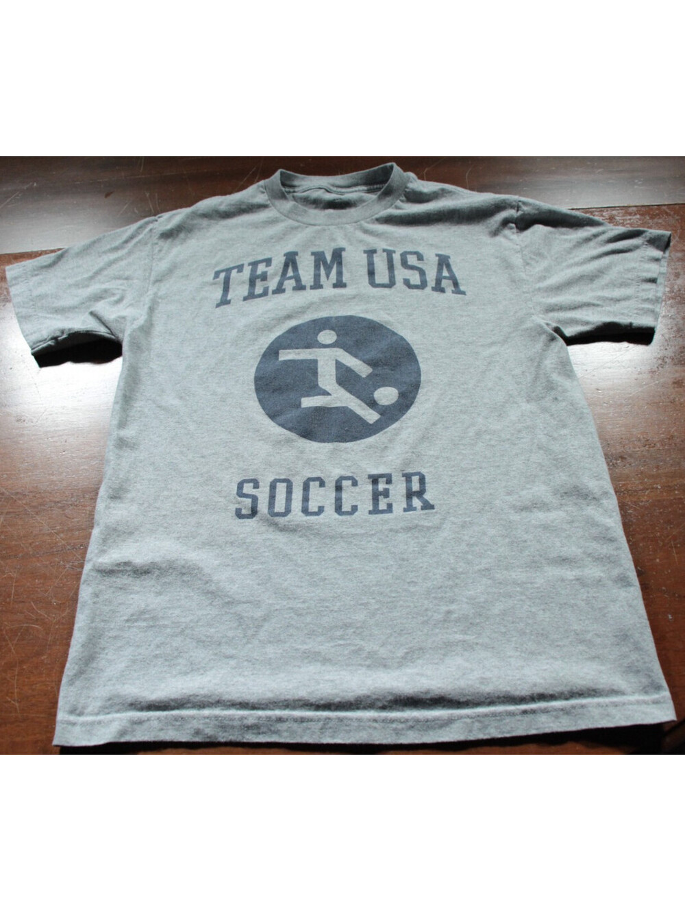 Team USA Soccer T-Shirt USWNT USMNT Shirt United States of America M